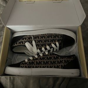 micheal kors sneakers
